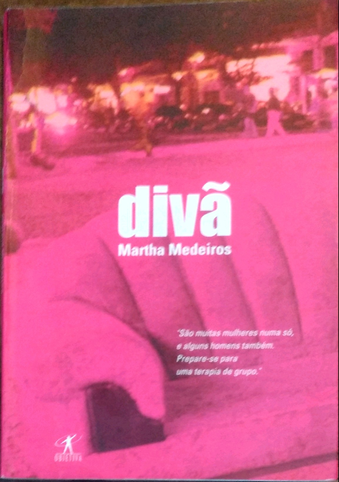 Livro Divã Usado Martha Medeiros Cirkula Editora E Livraria 0944